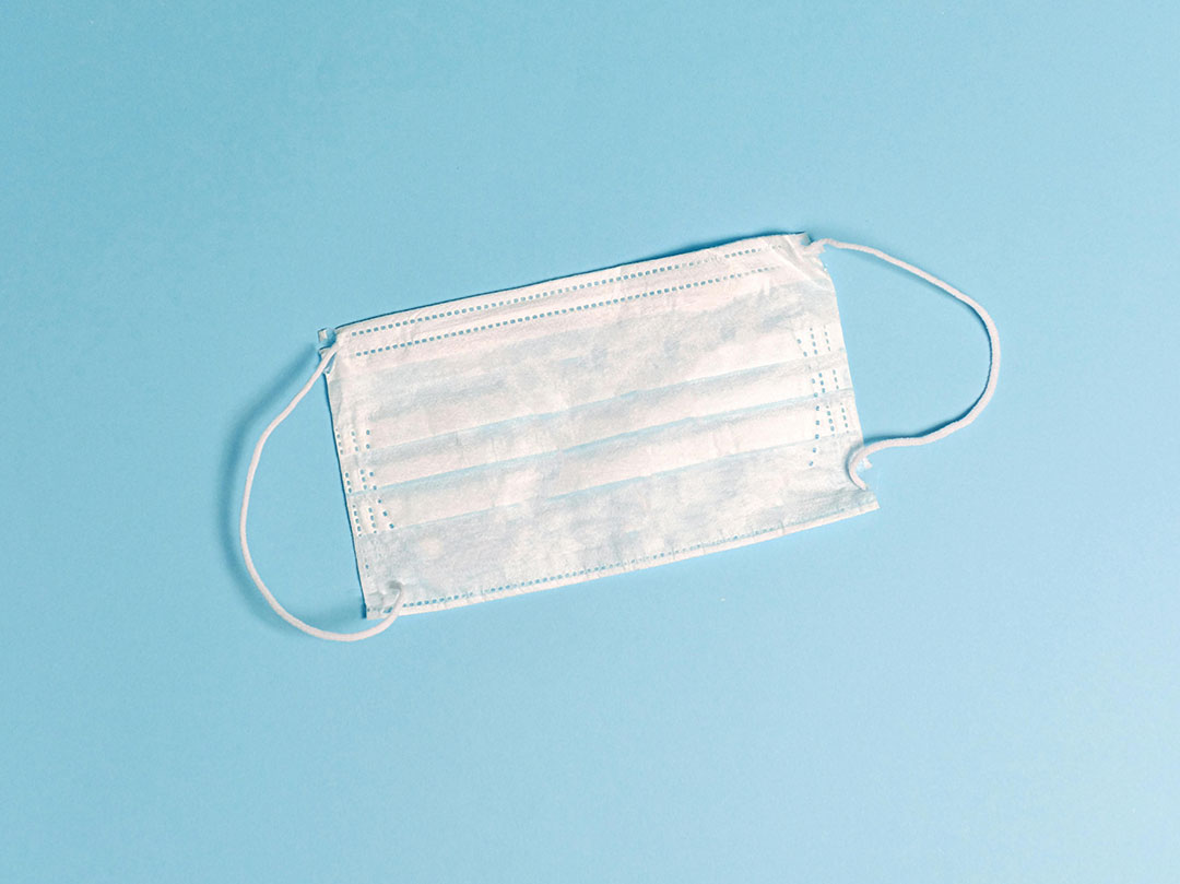 An image of a single use mask.